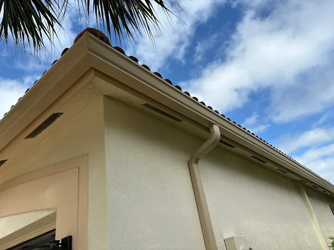 Palm Beach Gutter job photo 8