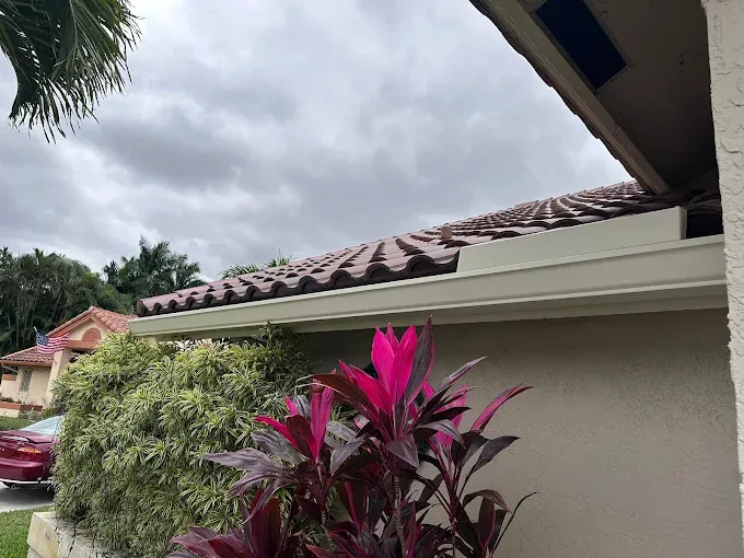 Palm Beach Gutter job photo 10